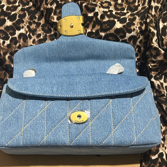 Coach Tabby 26 Quilted Denim Shoulder Bag in Light Blue - Picture 3 of 6